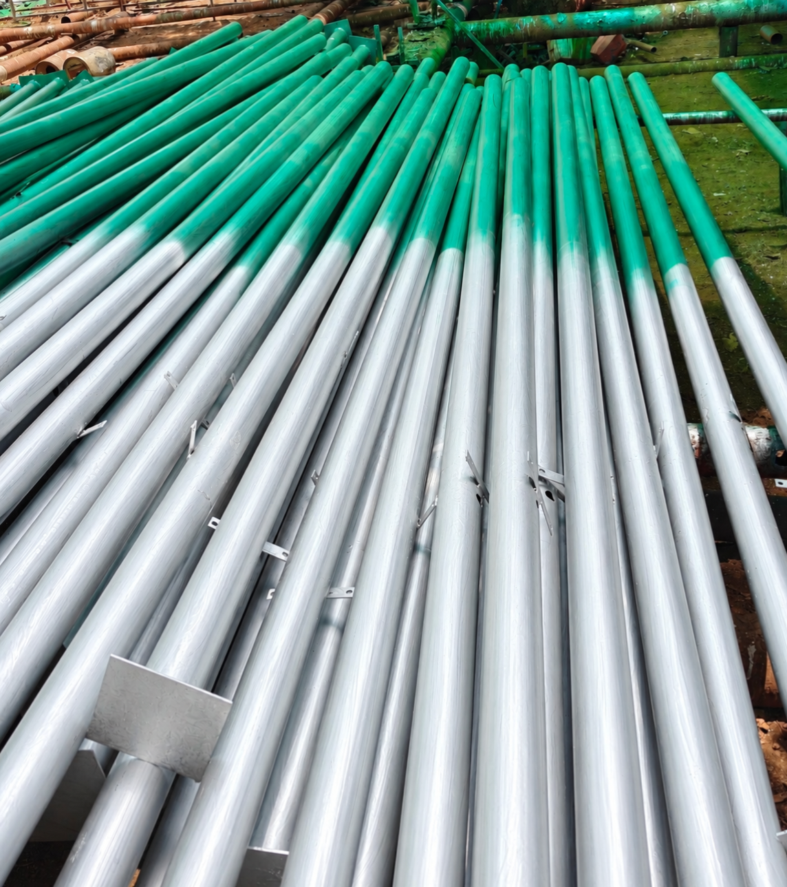 Round Pipe Pole